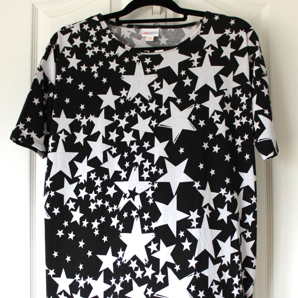LuLaRoe Black & White Star Print Randy Top Size XXS